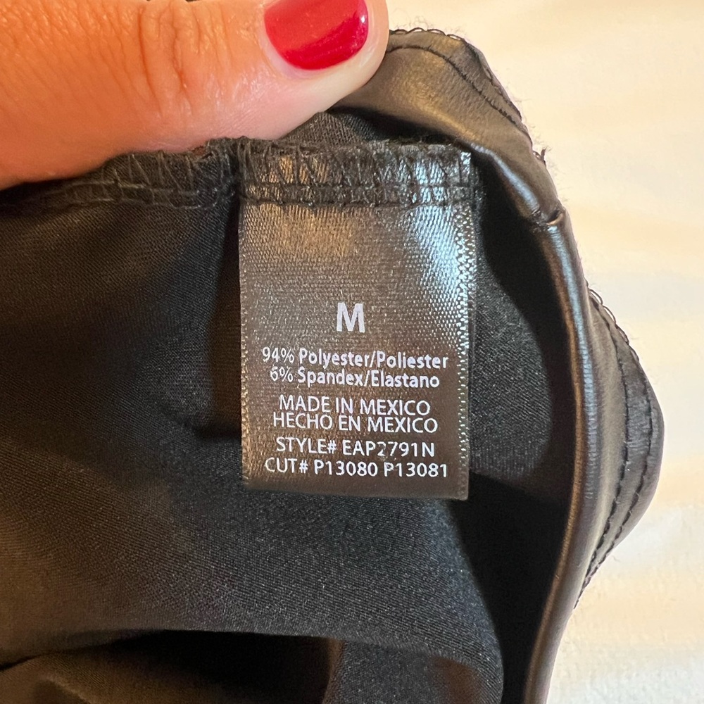 Fashion Nova leggings and top set black color Size Medium - Picture 5 of 9